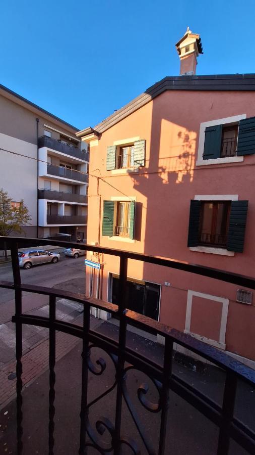 Civic153 - Al Glicine Apartments Verona Esterno foto